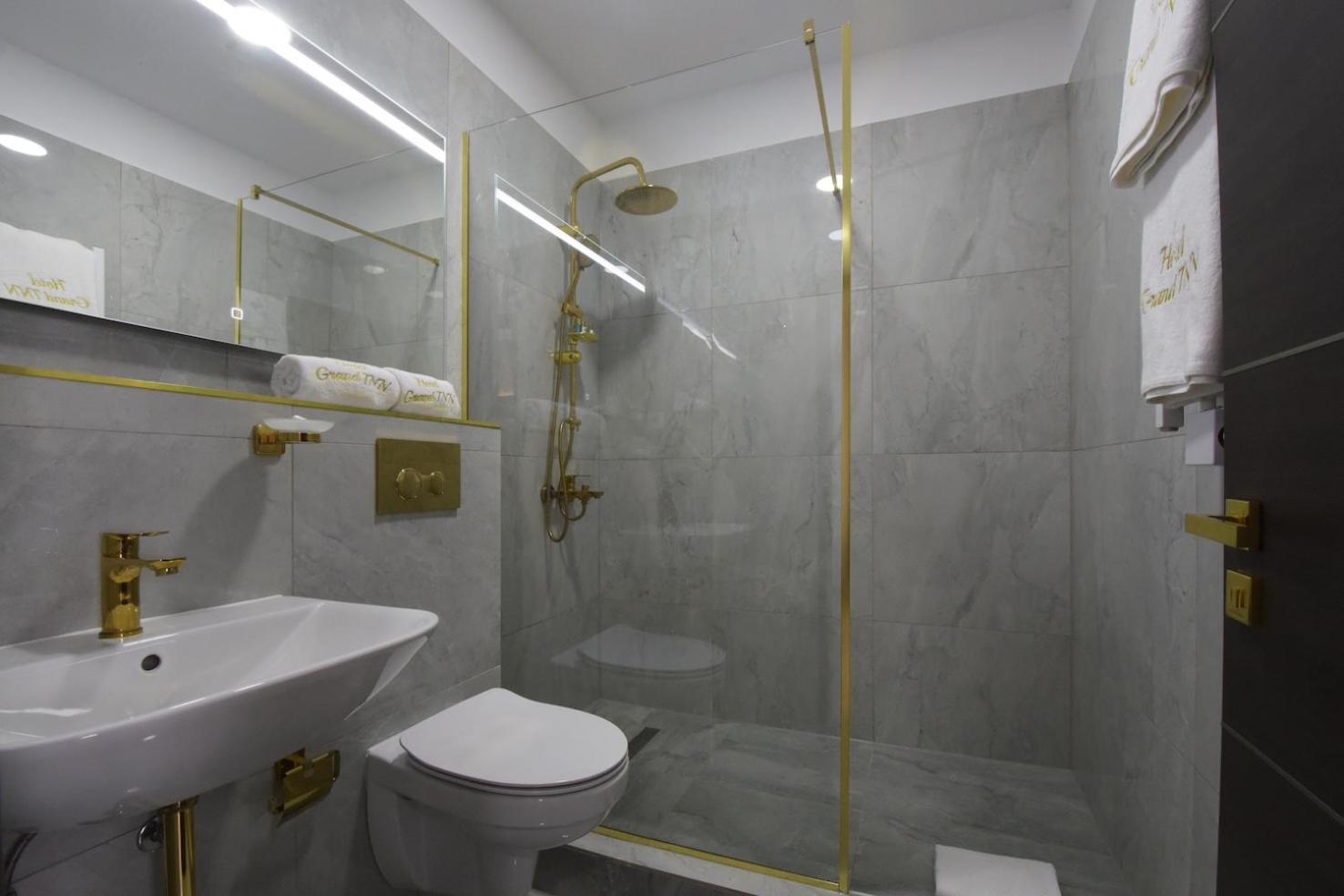 King Room